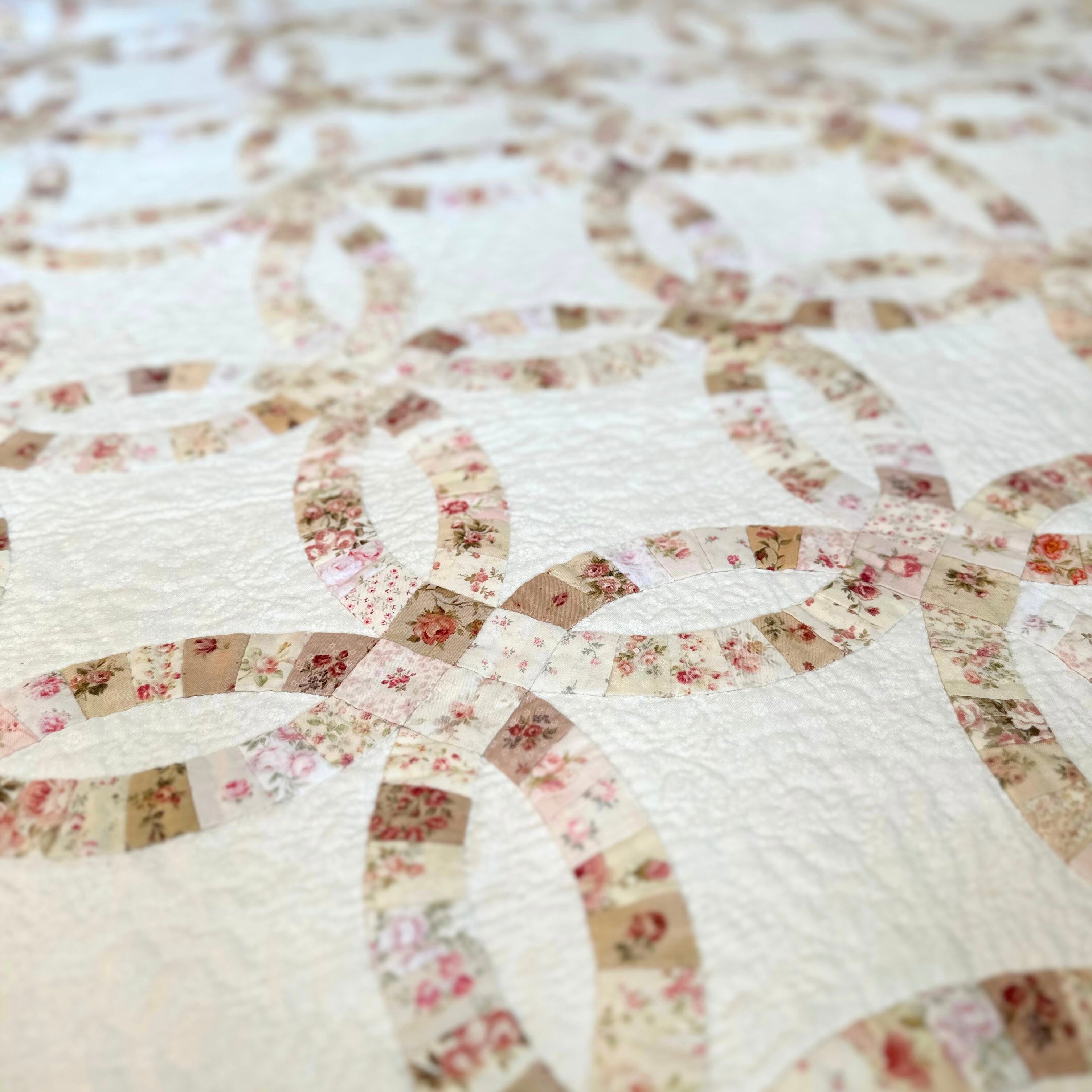 double wedding ring quilt blossom quilt