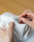 Fortrykt sashiko-stof, 50x108 cm - 5 mm, gul, fv. 4